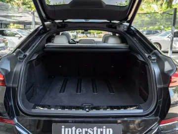 Car image 36