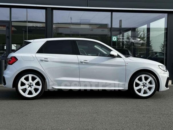 Audi A1 25 TFSI S-line Sportback 70 kW image number 2