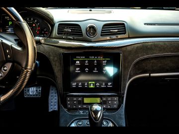 Car image 29
