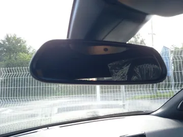 Car image 35