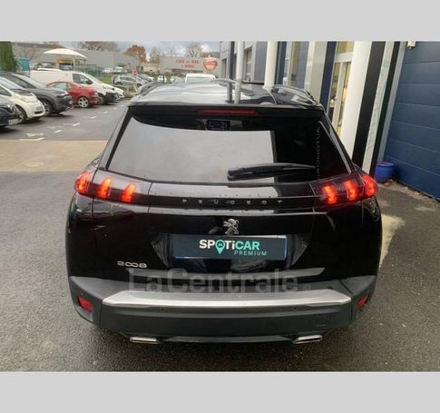 Peugeot 2008 PureTech 130 Allure 96 kW image number 6