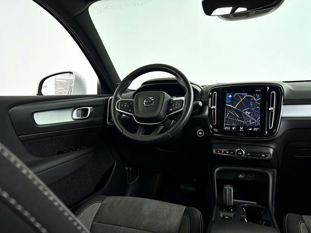 Volvo XC40 T2 95 kW image number 5