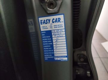 Car image 36