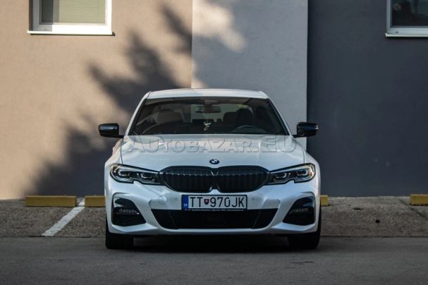 BMW 320i xDrive 135 kW image number 2