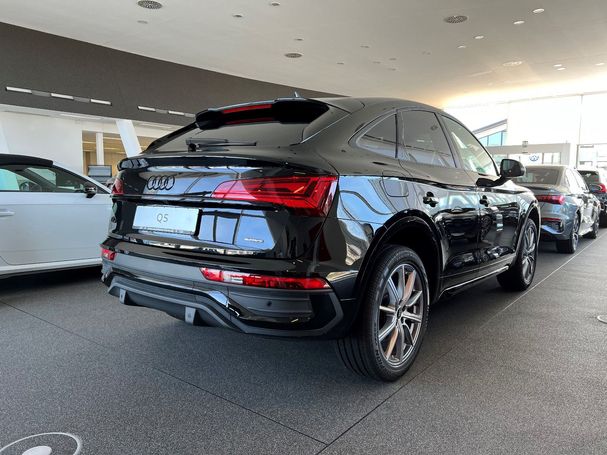 Audi Q5 45 TFSI quattro S-line Sportback 195 kW image number 3