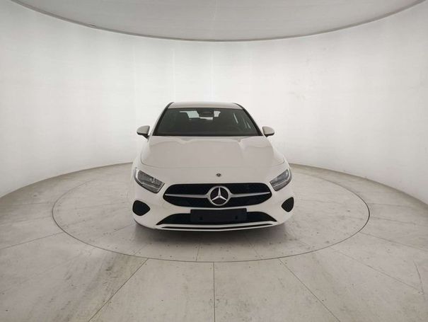 Mercedes-Benz A 220 d 140 kW image number 2