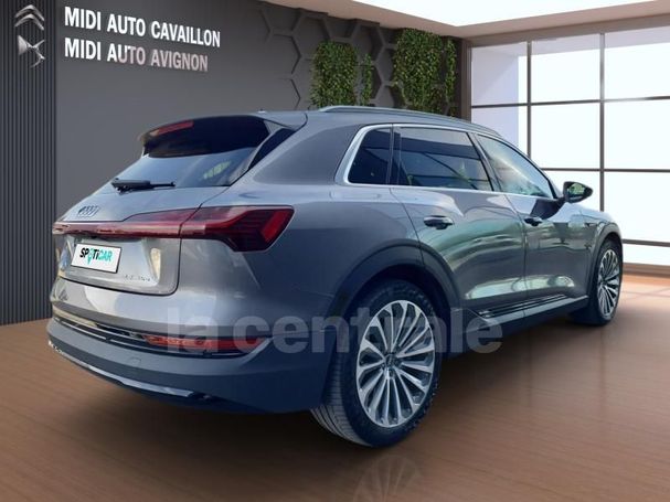 Audi e-tron 55 quattro 300 kW image number 3