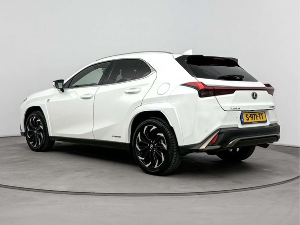 Lexus UX 250h F Sport 135 kW image number 16