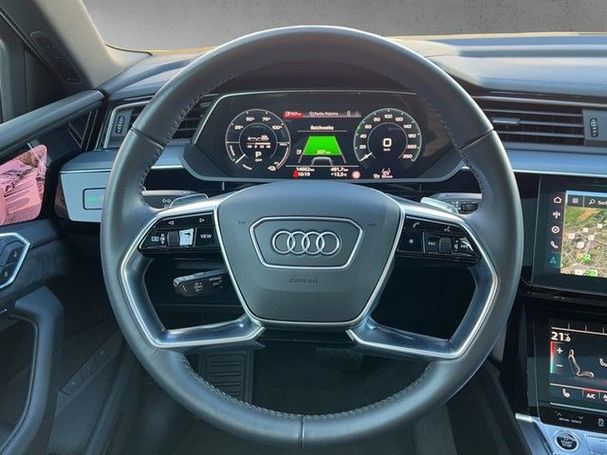 Audi e-tron 55 S-line Sportback 300 kW image number 18