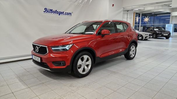 Volvo XC40 B4 Momentum 147 kW image number 1