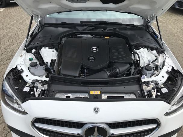 Mercedes-Benz C 300 Avantgarde 230 kW image number 4