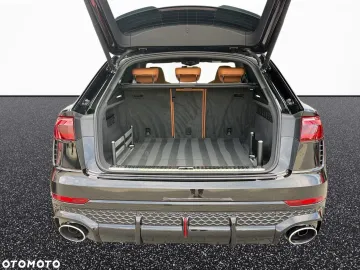 Car image 40