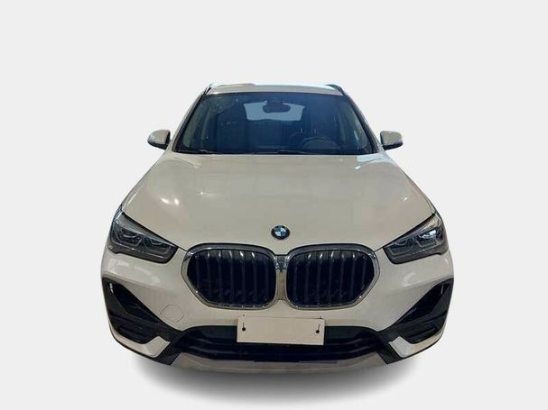 BMW X1 20d sDrive 140 kW image number 2