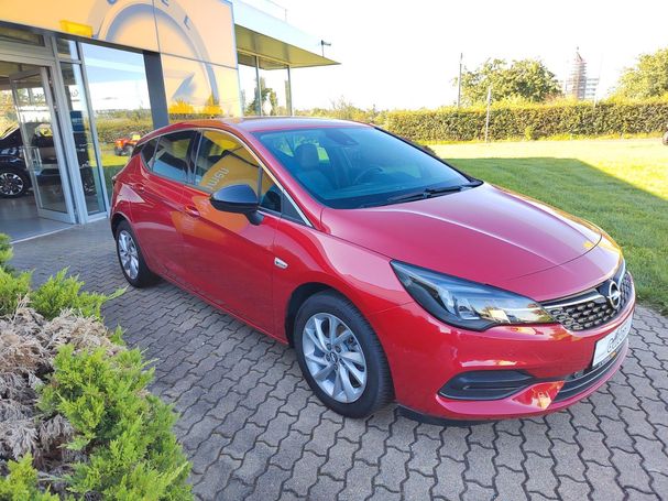 Opel Astra 107 kW image number 2