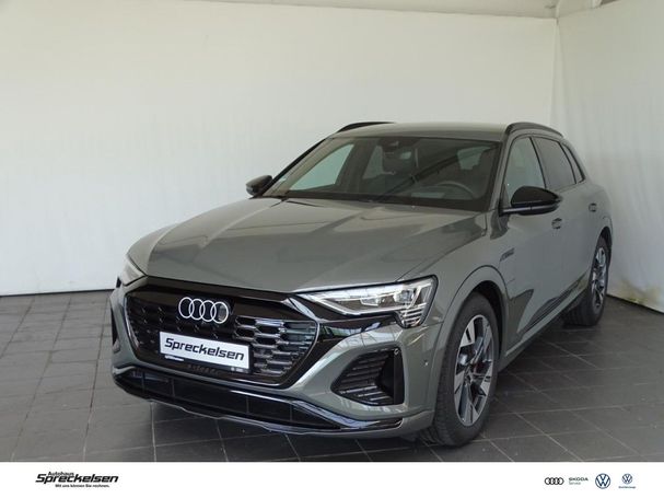 Audi Q8 50 quattro e-tron S-line 250 kW image number 1