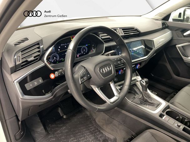 Audi Q3 45 TFSIe S-line Business 180 kW image number 8