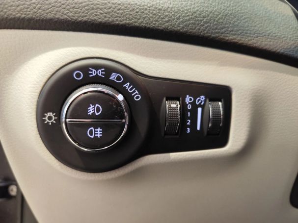 Jeep Compass 103 kW image number 21