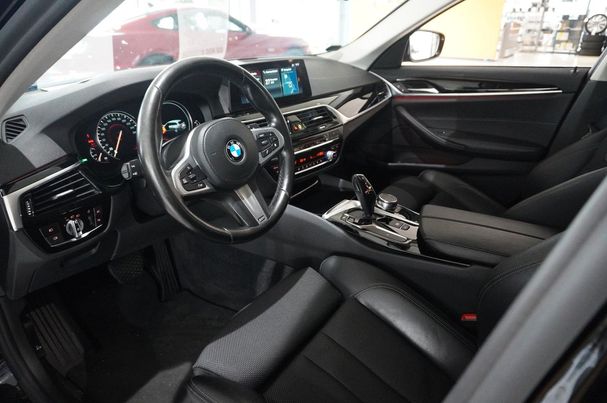 BMW 530d Touring Sport Line 195 kW image number 11