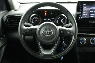 Car image 21