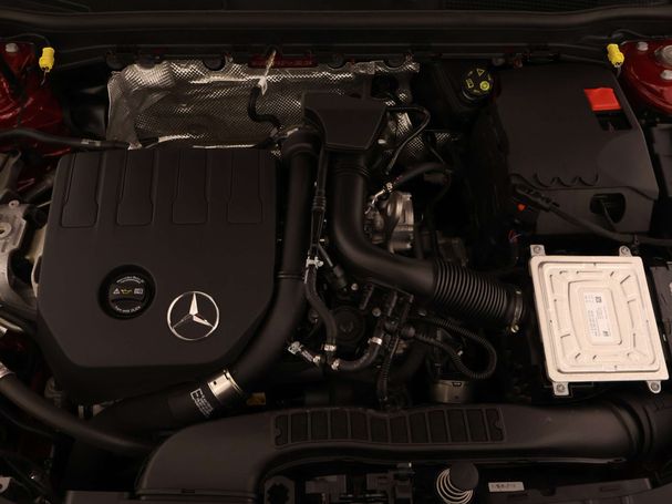 Mercedes-Benz CLA 200 120 kW image number 40