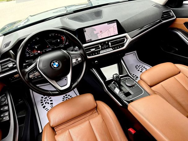 BMW 320d Touring Sport Line 140 kW image number 4