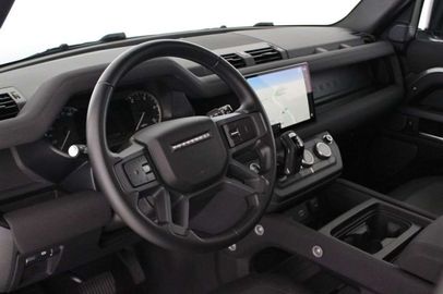 Car image 26