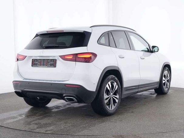 Mercedes-Benz GLA 220 d 140 kW image number 2