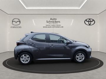 Car image 4