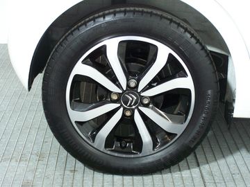 Car image 21
