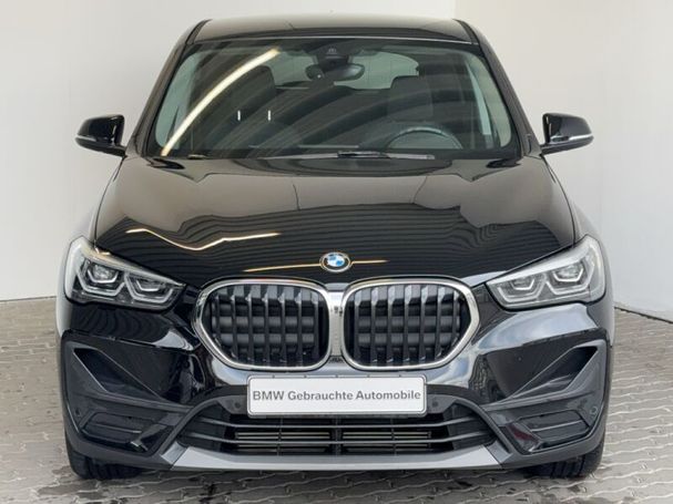 BMW X1 sDrive18i Advantage 100 kW image number 2