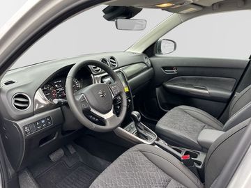 Car image 10