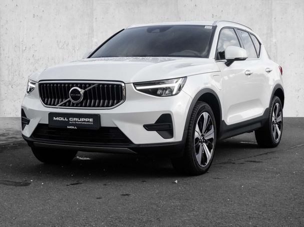 Volvo XC40 Plug-in T4 Core 155 kW image number 1