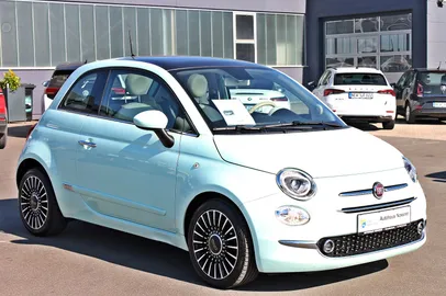 Car image 2