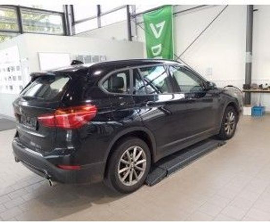 BMW X1 sDrive18d 110 kW image number 2