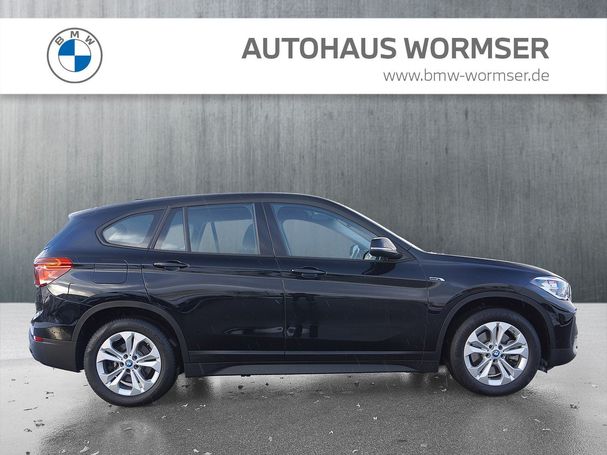 BMW X1 25e xDrive 162 kW image number 3