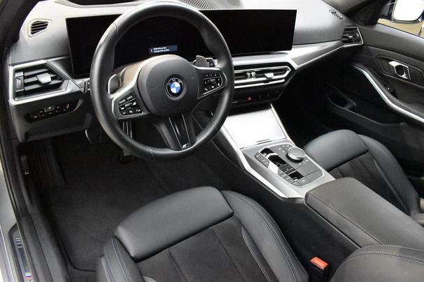 BMW 320i Touring 135 kW image number 9