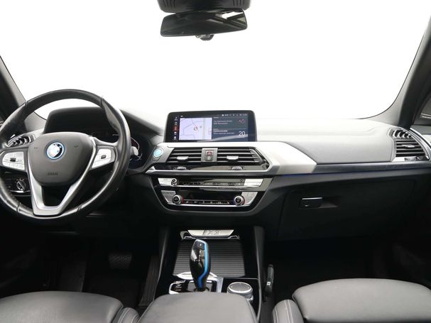 BMW iX3 M Sport 210 kW image number 13