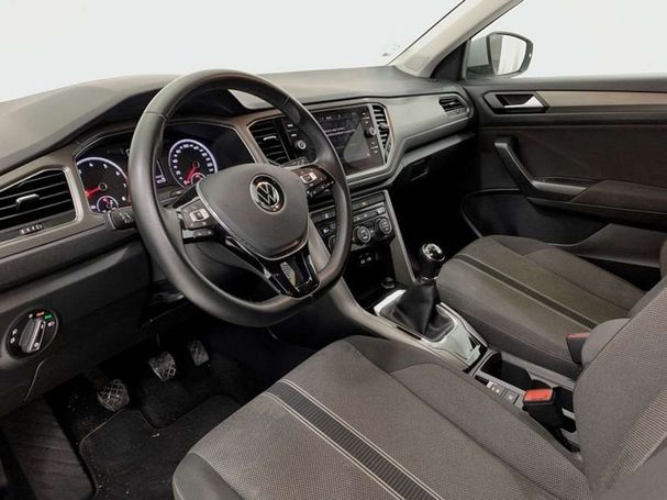 Volkswagen T-Roc 1.0 TSI 81 kW image number 6