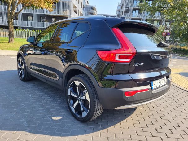 Volvo XC40 T5 AWD Momentum 182 kW image number 26