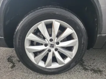 Car image 45