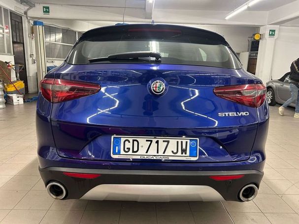 Alfa Romeo Stelvio 2.2 Diesel AT8 Q4 Super 140 kW image number 9