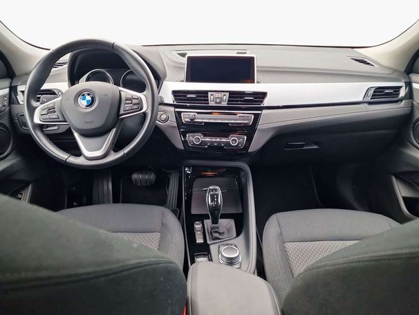 BMW X2 sDrive18i Advantage 103 kW image number 14