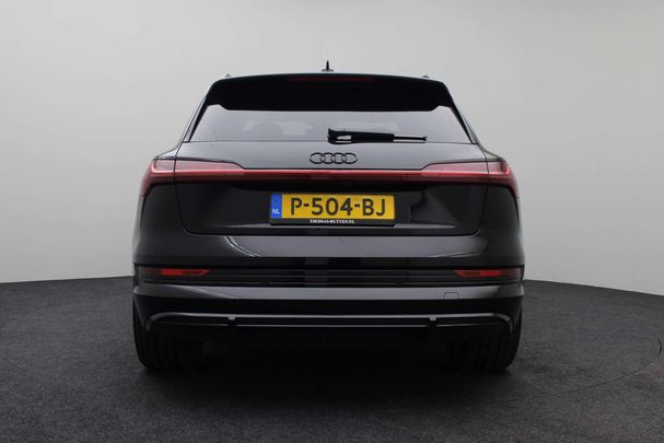 Audi e-tron 55 quattro 300 kW image number 9