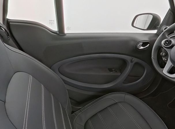 Smart ForTwo coupe EQ prime 60 kW image number 9