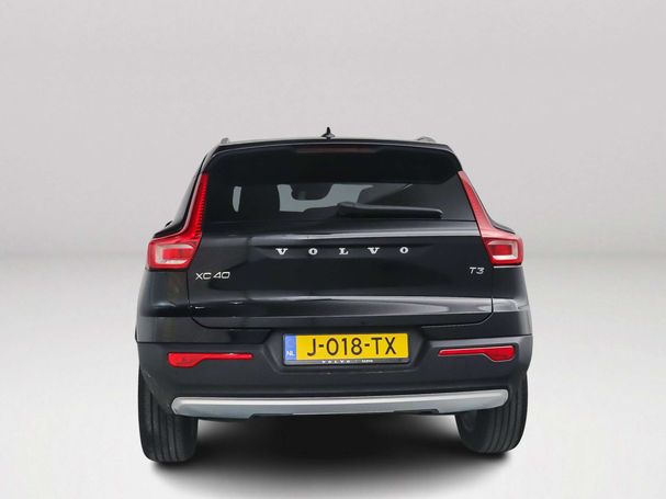 Volvo XC40 T3 Momentum 120 kW image number 10