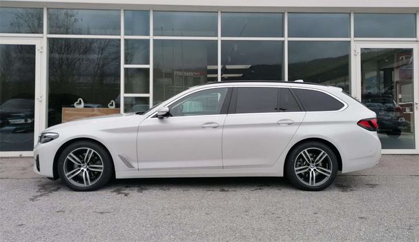 BMW 520d Touring 140 kW image number 3