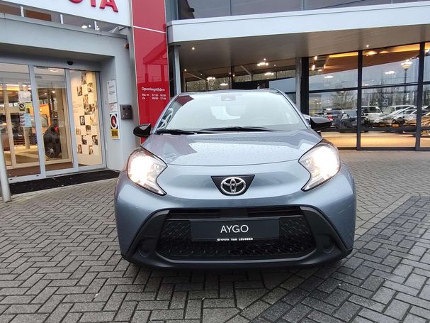 Toyota Aygo X 1.0 VVT-i CVT 53 kW image number 26