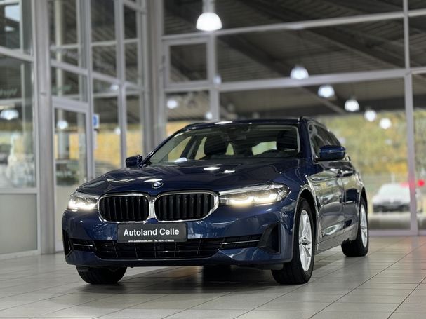 BMW 520d Touring 140 kW image number 2