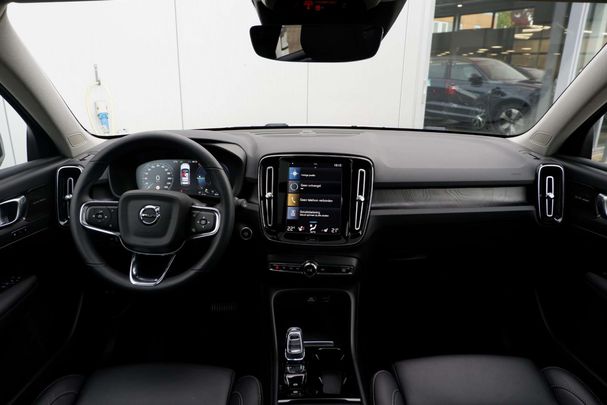 Volvo XC40 T5 Ultimate 193 kW image number 3