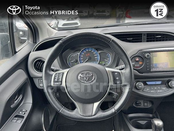 Toyota Yaris Hybrid 55 kW image number 7